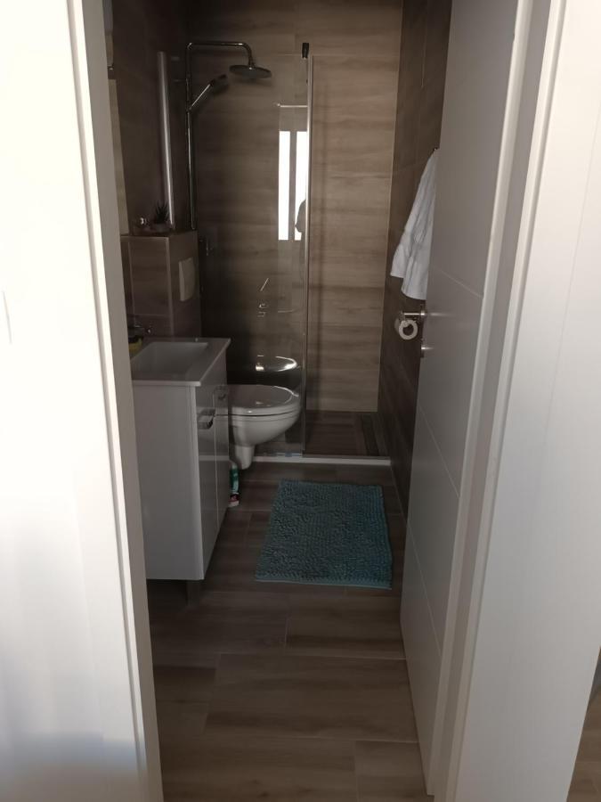 Cici Lägenhet Dugi Rat Exteriör bild